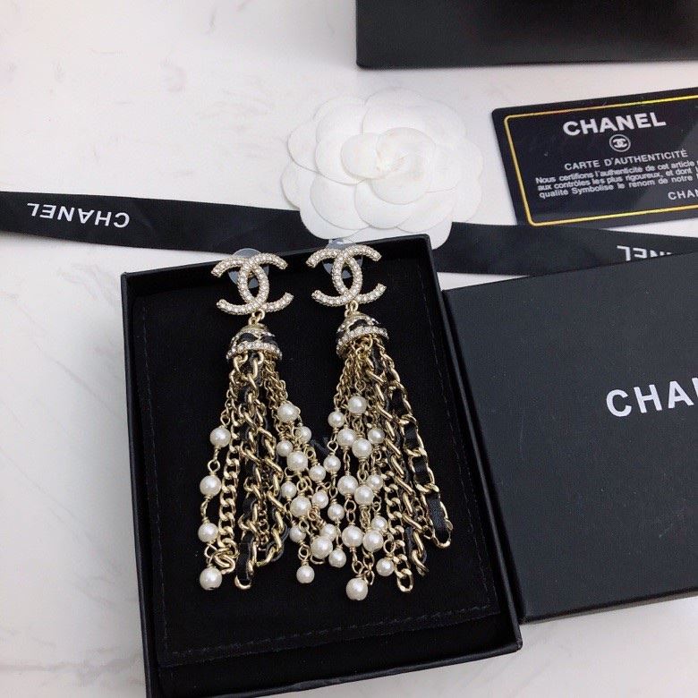 Ch**el earrings